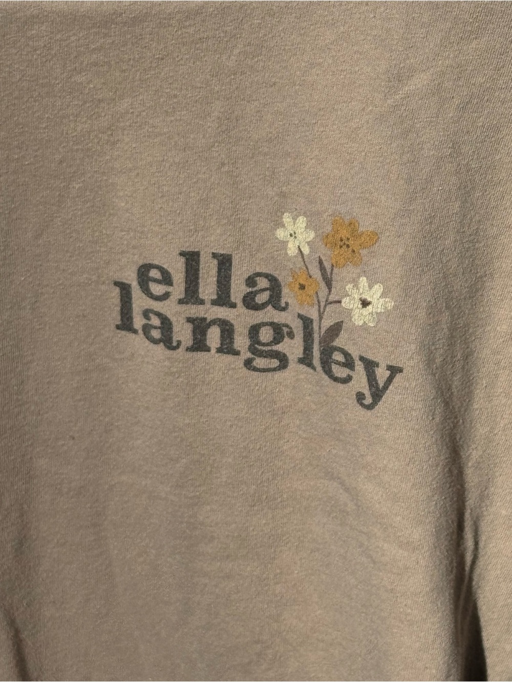 Ella Langley - Saddle Up and Ride Away Shirt Cowboy Design on the Back - Size M - Picture 2 of 5